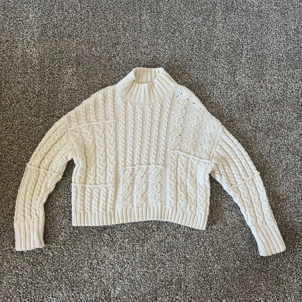 Zara cream cable knit turtle neck sweater is size small